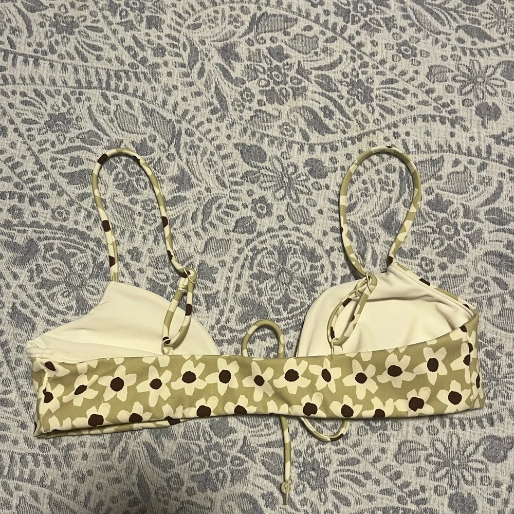 NWOT Zulu & zephyr bikini top - Picture 5 of 5